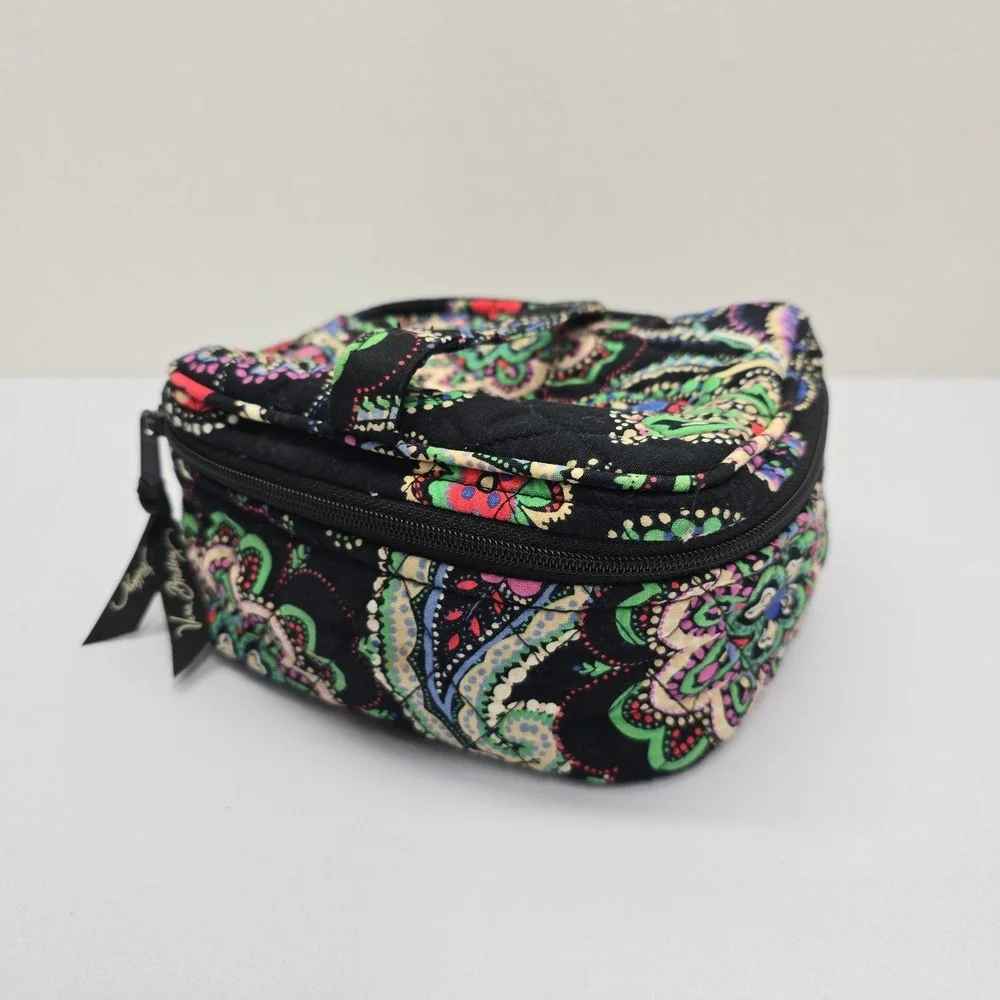 Vera Bradley Quilted Paisley Cosmetic Makeup Bag Travel‎ Case Black Multi 104479